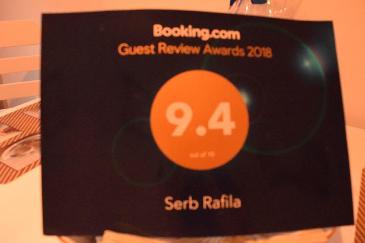 סיביו Serb Rafila מראה חיצוני תמונה